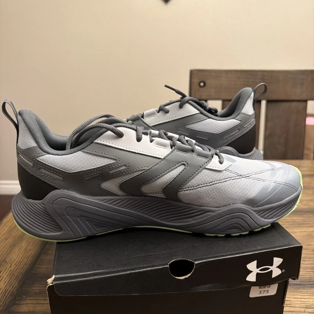 Under Armour new under
